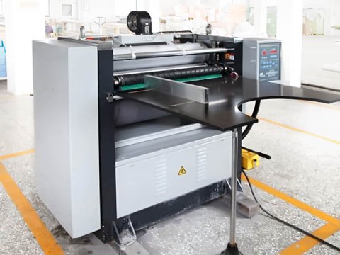 印刷设备展示-压纹机